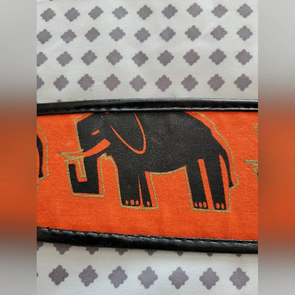 Guitar Strap - Picture 2 of 6
